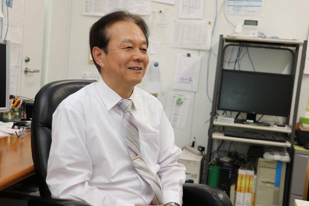 白川哲夫教授