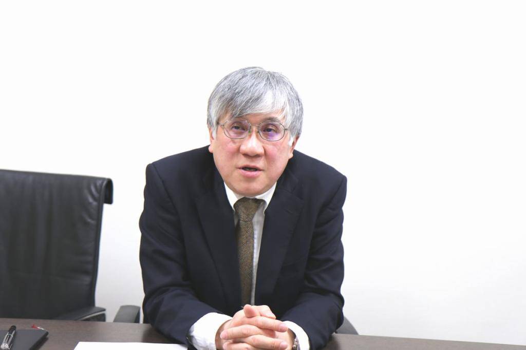 里村一人教授