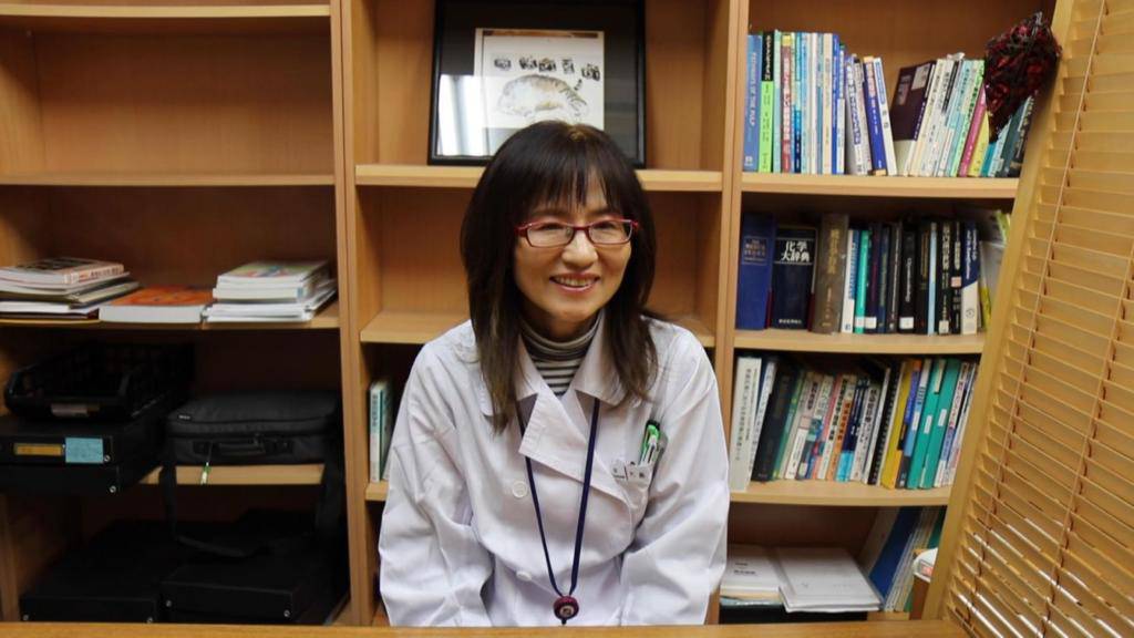 大島朋子教授